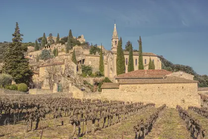 Élégant studio proche des commerces à Niozelles — Studio · Niozelles, Provence