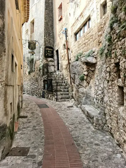 Rénové studio plein de charme à Suzette — Studio · Suzette, Provence