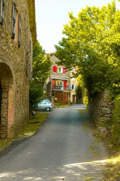 Magnifique appartement idéalement situé à Le Saix — Appartement · Le Saix, Provence