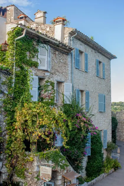 Authentique loft idéalement situé à Esparron — Loft · Esparron, Provence