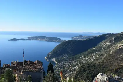 Rénové maison au pied des sites touristiques à Cadenet — Maison · Cadenet, Provence