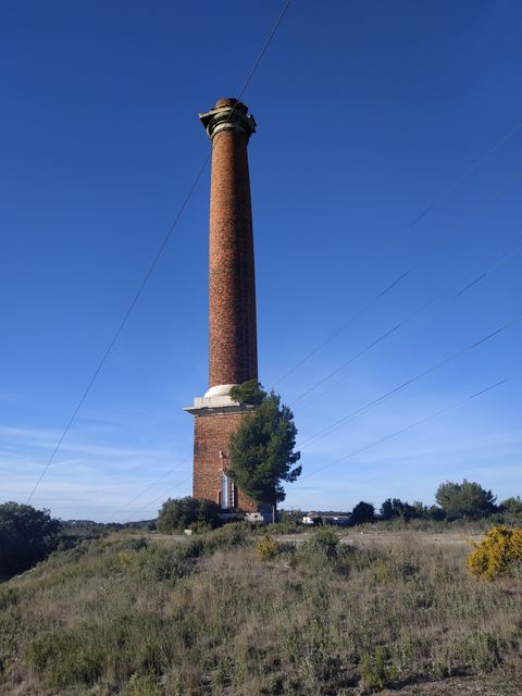 Cheminée-colonne dite «&nbsp;Grande Cheminée du Plomb&nbsp;»