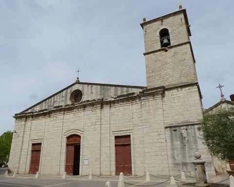 Église Catholique Collégiale de la Nativité de Notre Dame