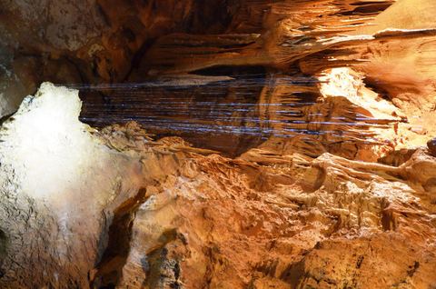 Grotte artificielle