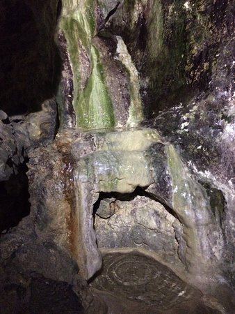 Grotte aux Oeufs