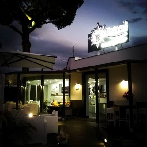 Bar à vin Terre de Mistral - Kini Lounge