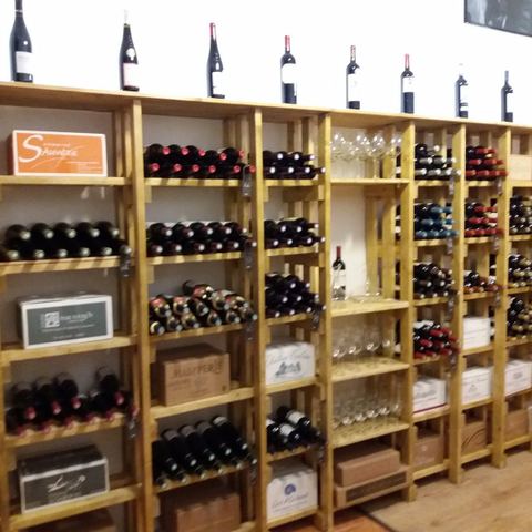 Cave a Vins le Grappillon