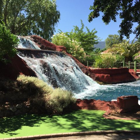 Tropical golf d'Azur Park