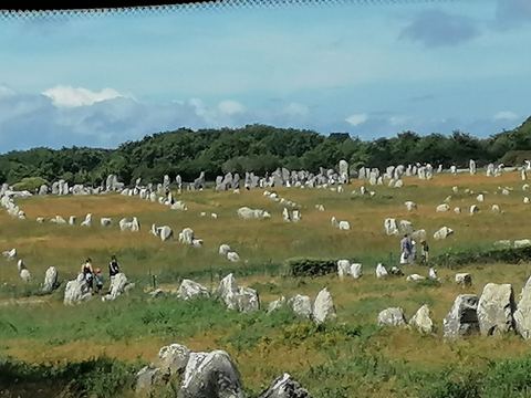 Les Menhirs du Plateau Lambert