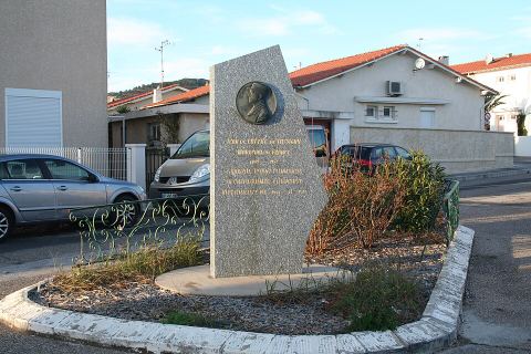 Mémorial au Général de Lattre de Tassigny et à la 1ère armée française