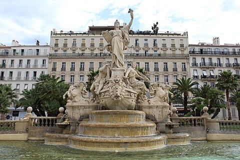 Les Fontaines