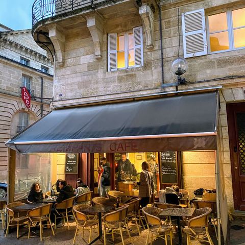 Le Café