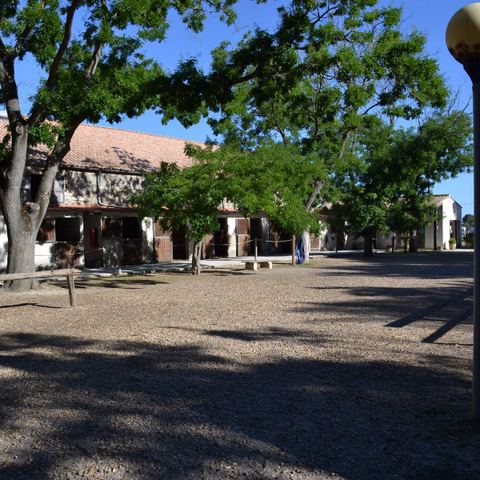 Centre équestre Les Cyprès