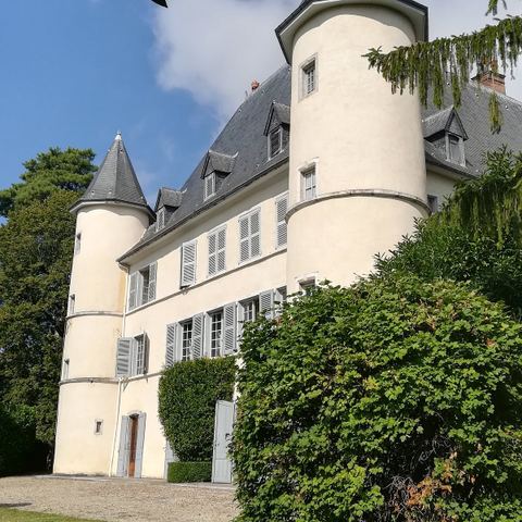 Les Clos Servien