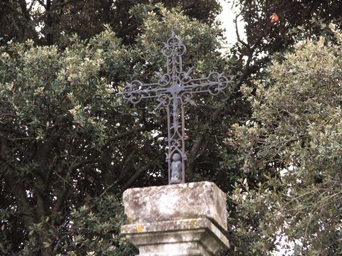 Des Calvaires et des Oratoires