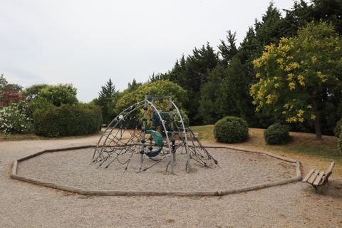 Aire de jeux · Graveson