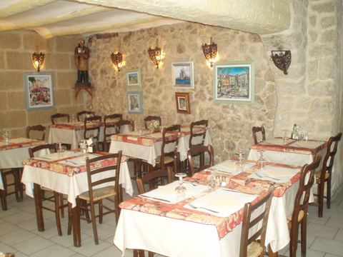 La Taverne