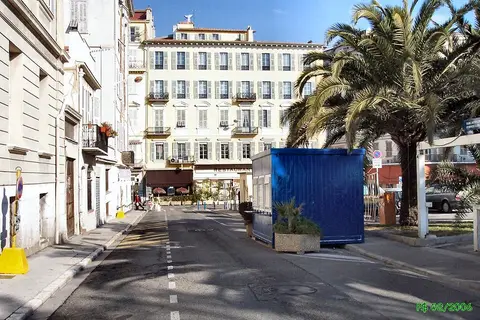 Molinard