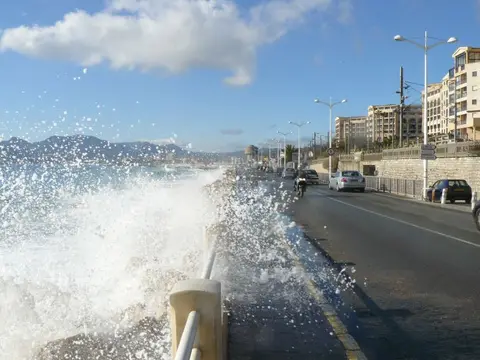 Boulevard du Midi - Louise Moreau