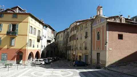 Immeubles et place Saint-Michel