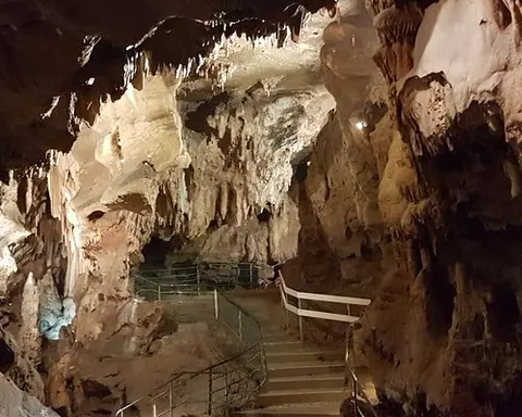 Grottes du Sommet des Blaches