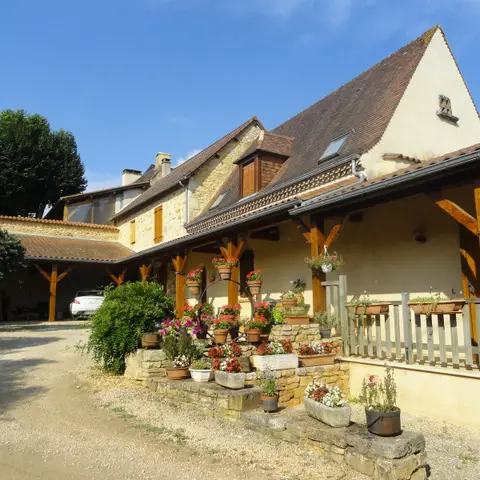 Ferme-grenier fortifiée de Coudouneu