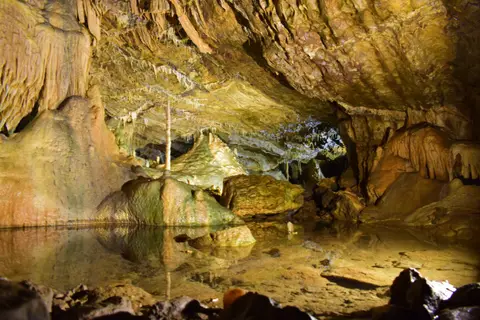 Grotte n°17
