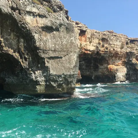 Grotte marine de la Pointe Madame