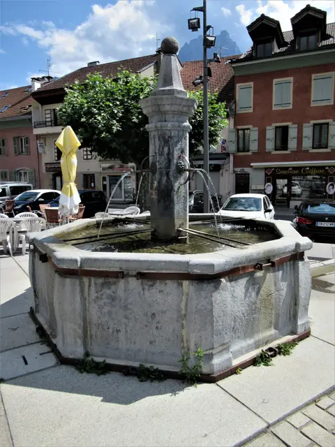 Place Saint-Jacques