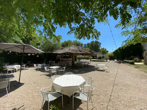 Auberge La Bastide Neuve
