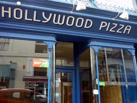 Hollywood Pizza
