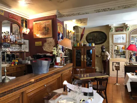 Chez Fran