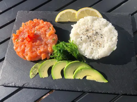 Cosmo Sushi