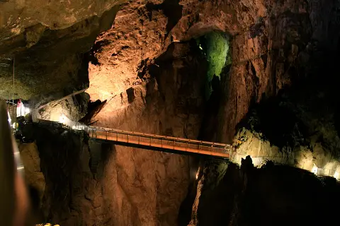 Les Caves du Commandeur