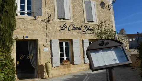 Le Cheval Blanc