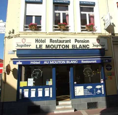 Au Pierrot Blanc