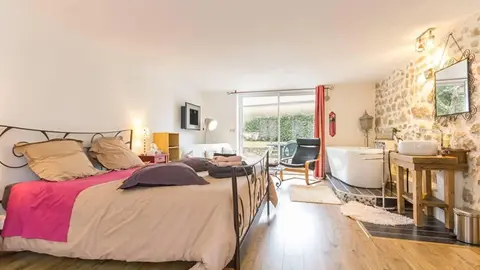 Bed 'n Coffee - Escale idéale au centre Var - Provence