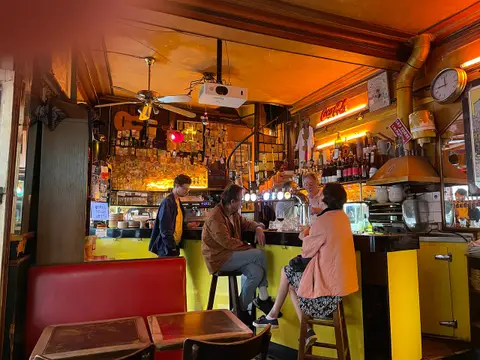 Bar de la Fontaine