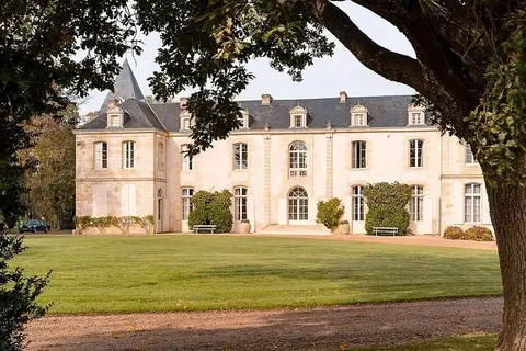 Chateau La Curnière