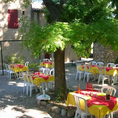 Hôtel Restaurant le Pidanoux