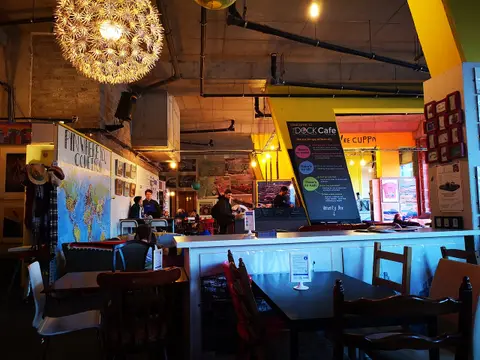 Docks Cafe