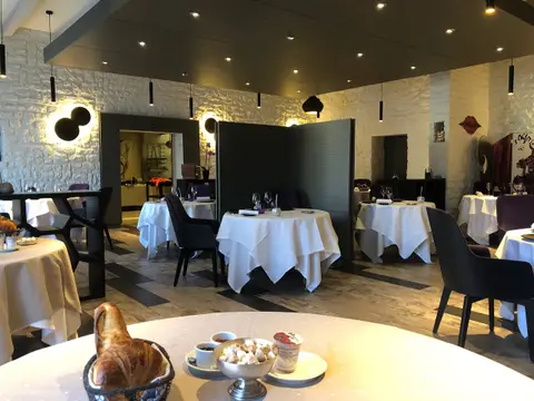 La Chaumière