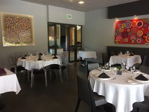 Café «&nbsp;Sous Les Pins…&nbsp;»