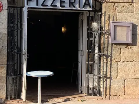 Pietra Foci Pizza
