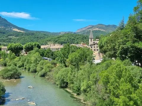 Visite libre du village de Quinson
