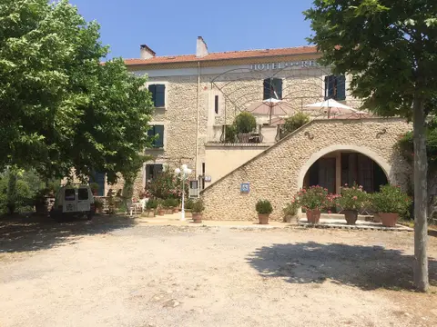 Les moulins