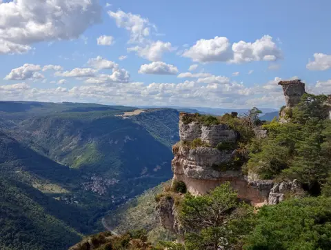 Abri de cantonnier dans les Gorges de la Méouge