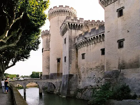 Arènes Georges Tarascon