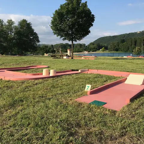 World Mini Golf