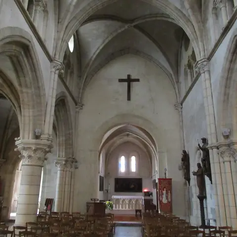 Stèle de l'église Notre Dame du Thor